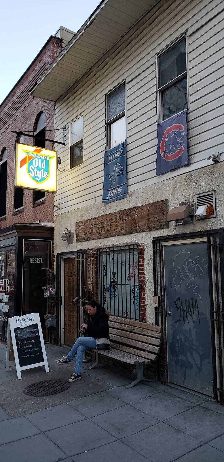 Ivy and Coney | restaurant | 1537 7th St NW, Washington, DC 20001, USA | 2026709489 OR +1 202-670-9489