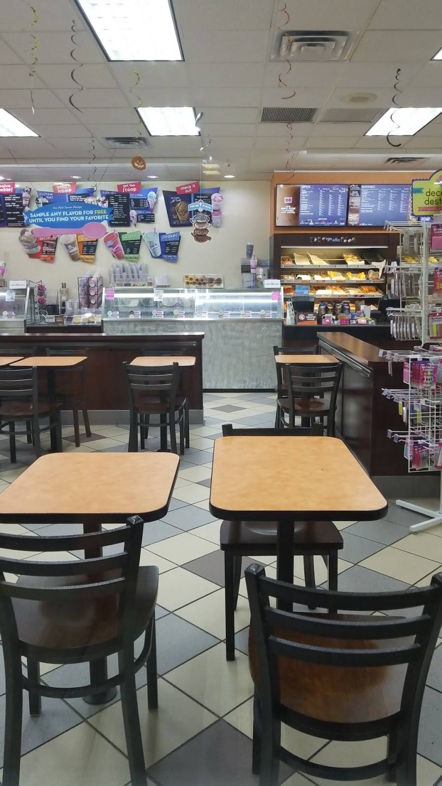 Dunkin Donuts | cafe | 10801 S Cicero Ave, Oak Lawn, IL 60453, USA | 7089521080 OR +1 708-952-1080