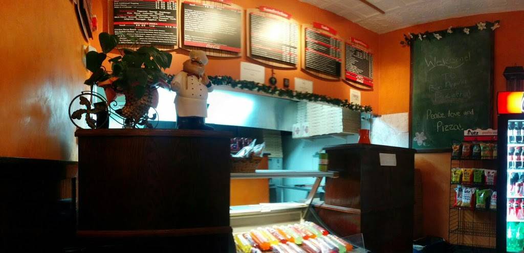 Christiano Pizza | meal delivery | 60 Hopedale St, Hopedale, MA 01747, USA | 5084229993 OR +1 508-422-9993