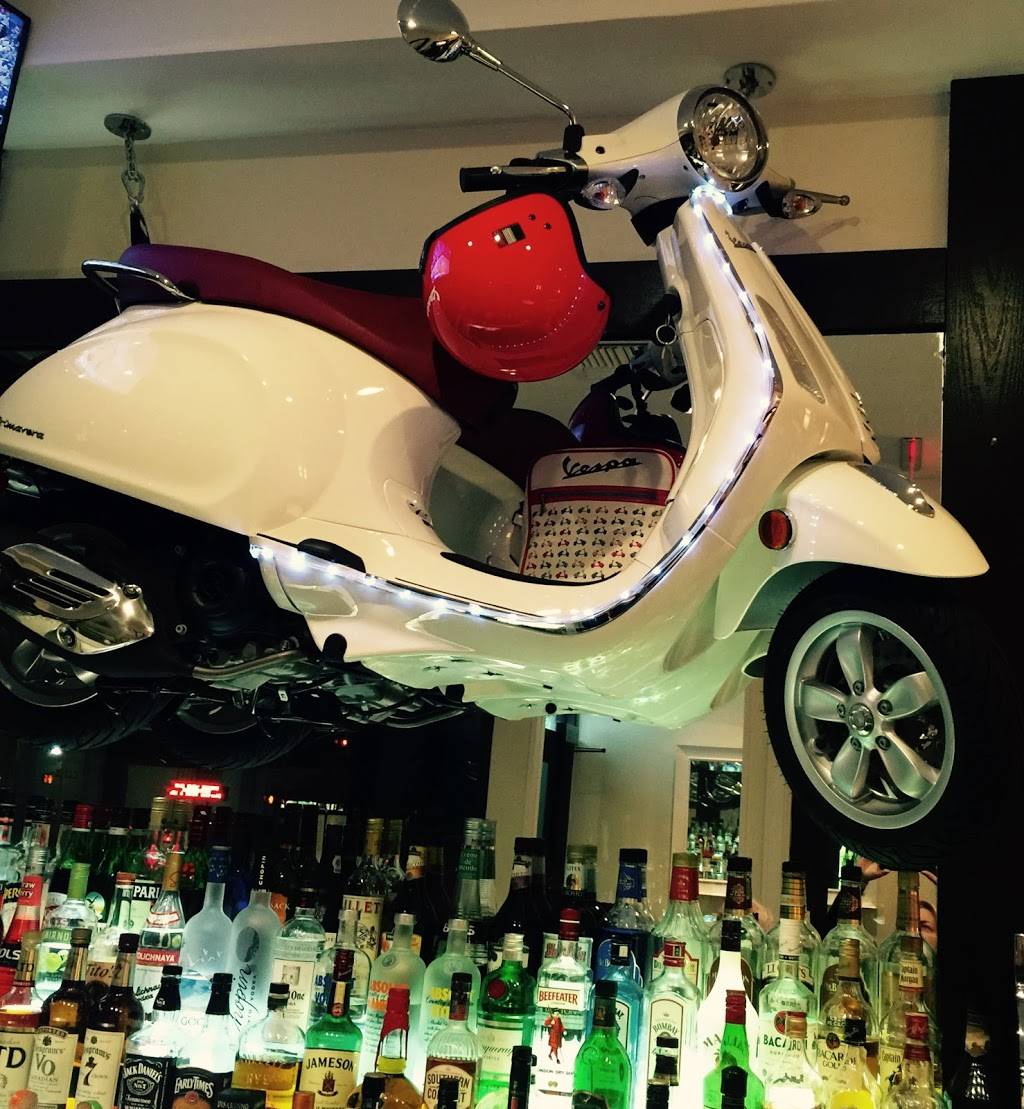 Armondos | restaurant | 7316 Northern Blvd, Jackson Heights, NY 11372, USA | 7188980113 OR +1 718-898-0113