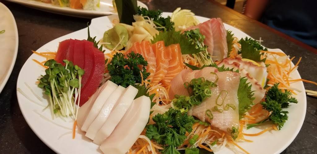 Osaka Japanese Steak & Sushi | restaurant | 11851 Bandera Rd #101, Helotes, TX 78023, USA | 2105764333 OR +1 210-576-4333