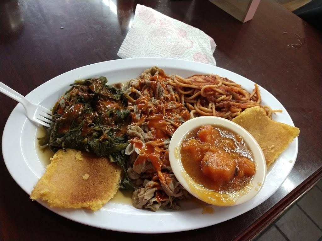 Moms Corned Beef House | restaurant | 2250 Airways Blvd, Memphis, TN 38114, USA | 9017443840 OR +1 901-744-3840