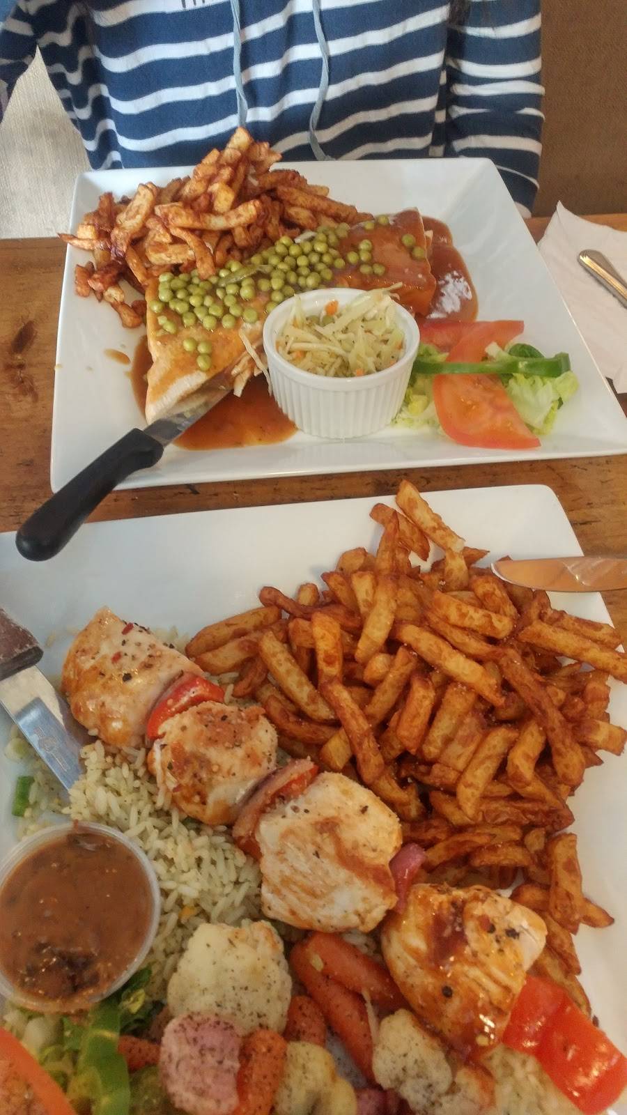 Chez Grand Man | restaurant | 1115 Rue Principale, Saint-Zotique, QC J0P 1Z0, Canada | 4502671640 OR +1 450-267-1640