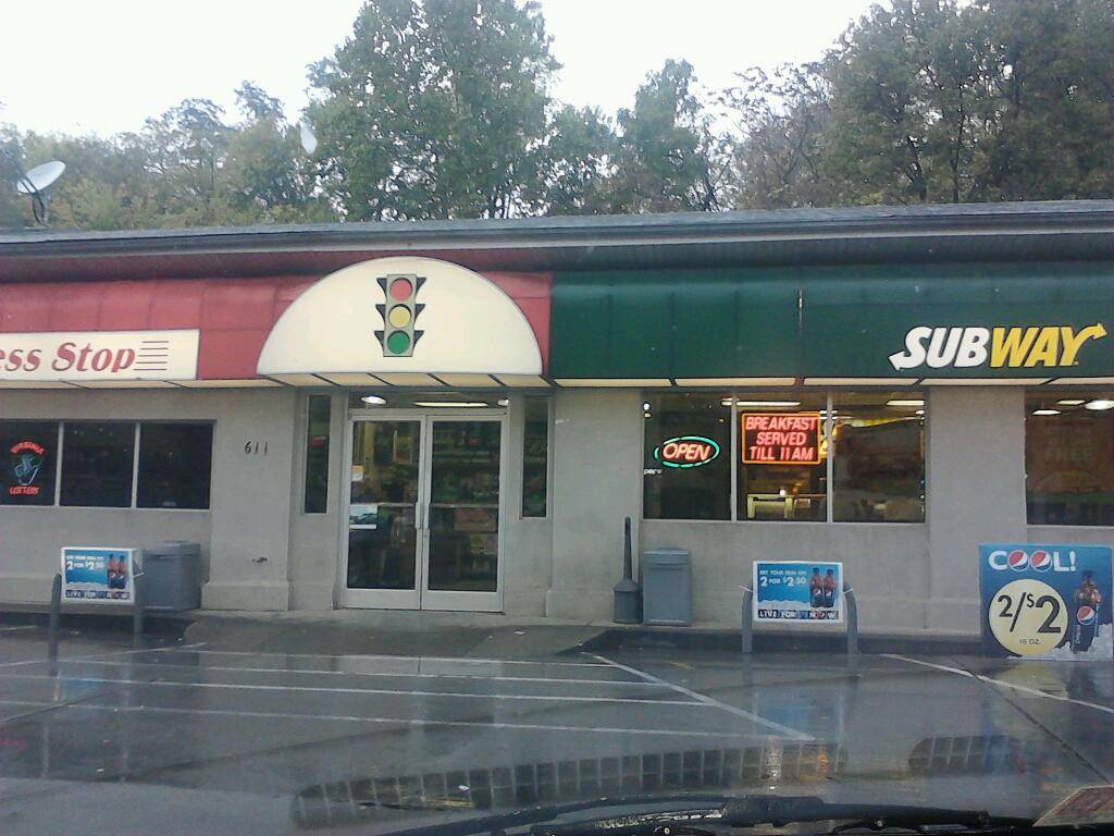 Subway | restaurant | 611 E Main St, Pulaski, VA 24301, USA | 5409808819 OR +1 540-980-8819
