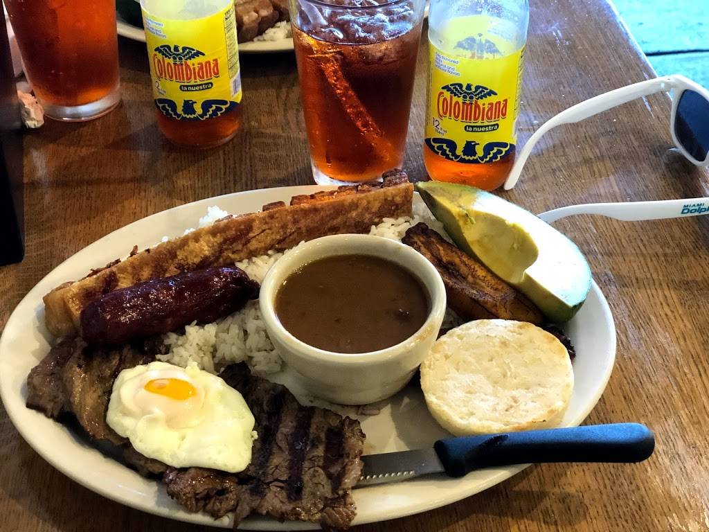 EL COLOMBIANO Colombian Cuisine | restaurant | 2221 N Commerce Pkwy, Weston, FL 33326, USA | 9544515200 OR +1 954-451-5200
