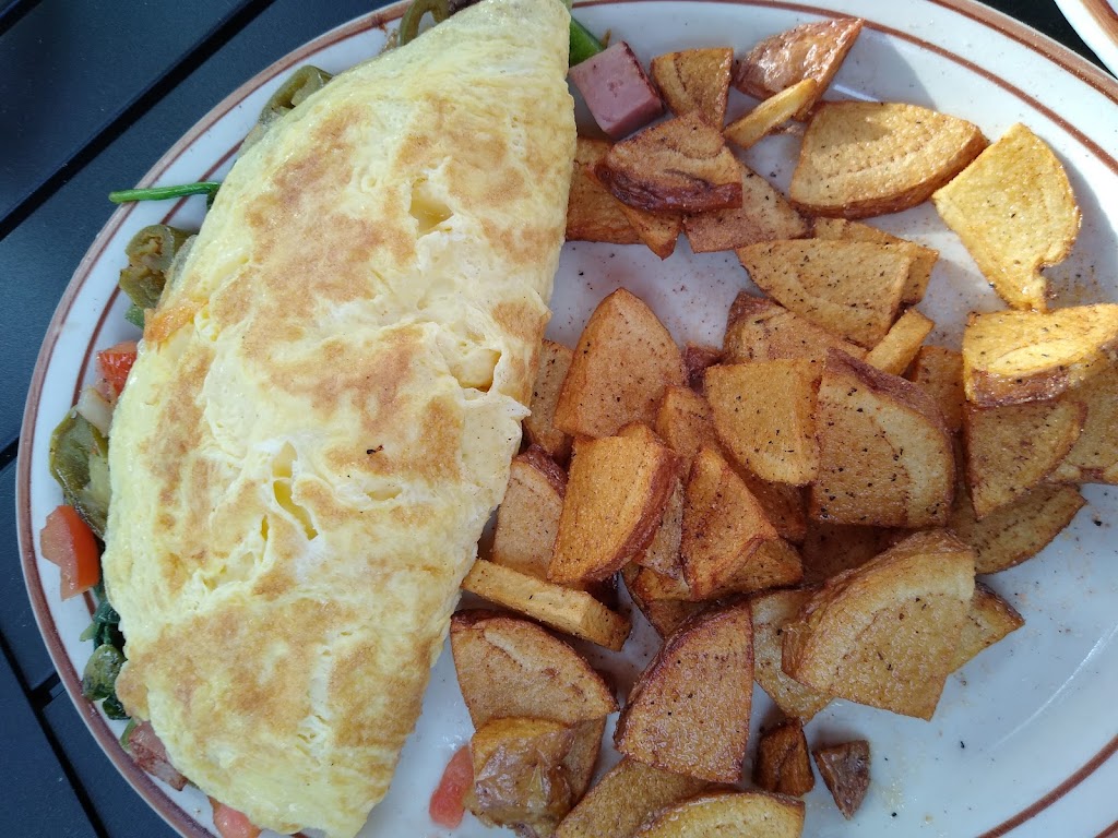 The Olde Schoolhouse Restaurant | restaurant | 1638 Paris Ave, Port Royal, SC 29935, USA | 8433797379 OR +1 843-379-7379