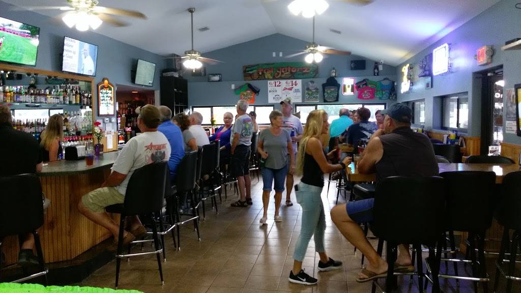 Tailgatorz | restaurant | 3411 S Ridgewood Ave, Edgewater, FL 32141, USA | 3864104783 OR +1 386-410-4783