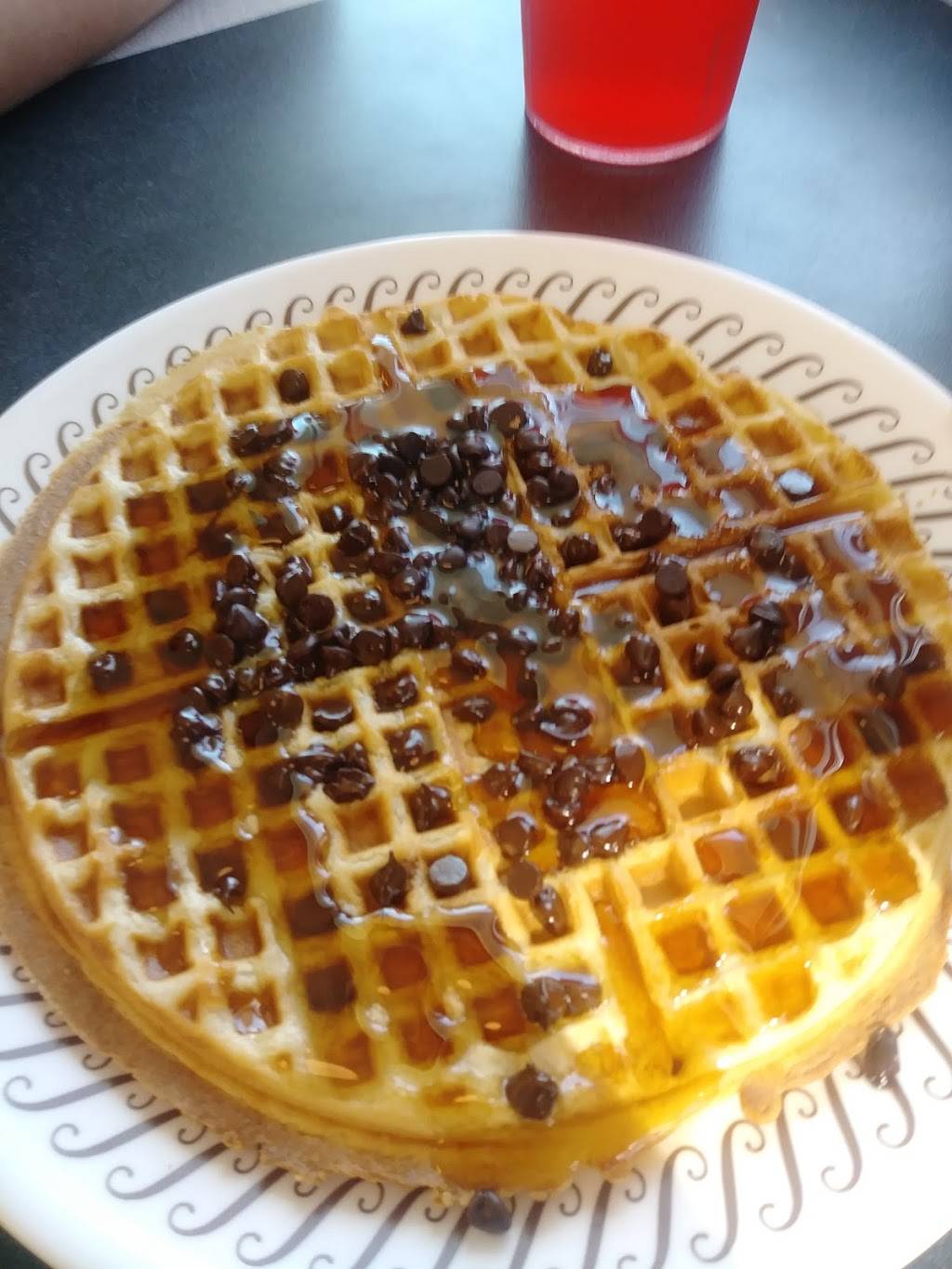 Waffle House | meal takeaway | 3818 W Illinois Ave, Dallas, TX 75211, USA | 2144671906 OR +1 214-467-1906