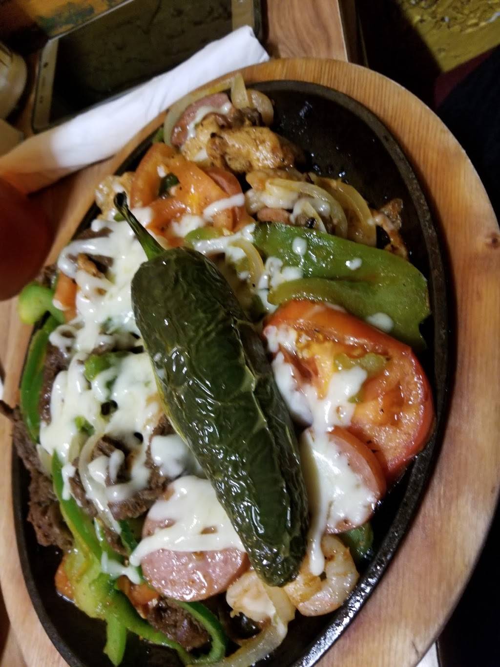 El Rincon Tapatio | restaurant | 127 W Jefferson Blvd, Dallas, TX 75208, USA | 2149461610 OR +1 214-946-1610