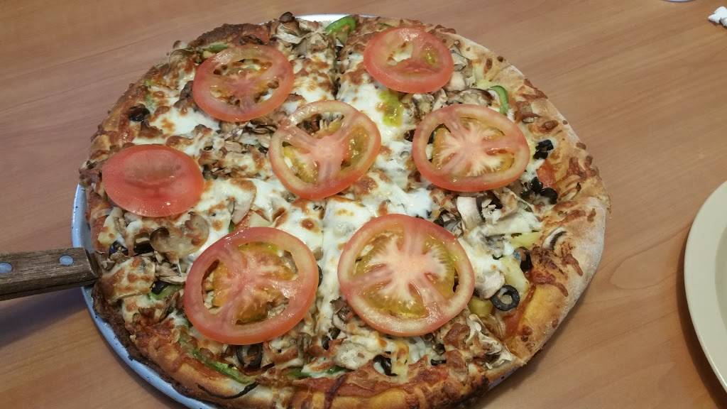 Giovanni Mountain Pizza | restaurant | 146 NW Santiam Blvd, Mill City, OR 97360, USA | 5038972614 OR +1 503-897-2614