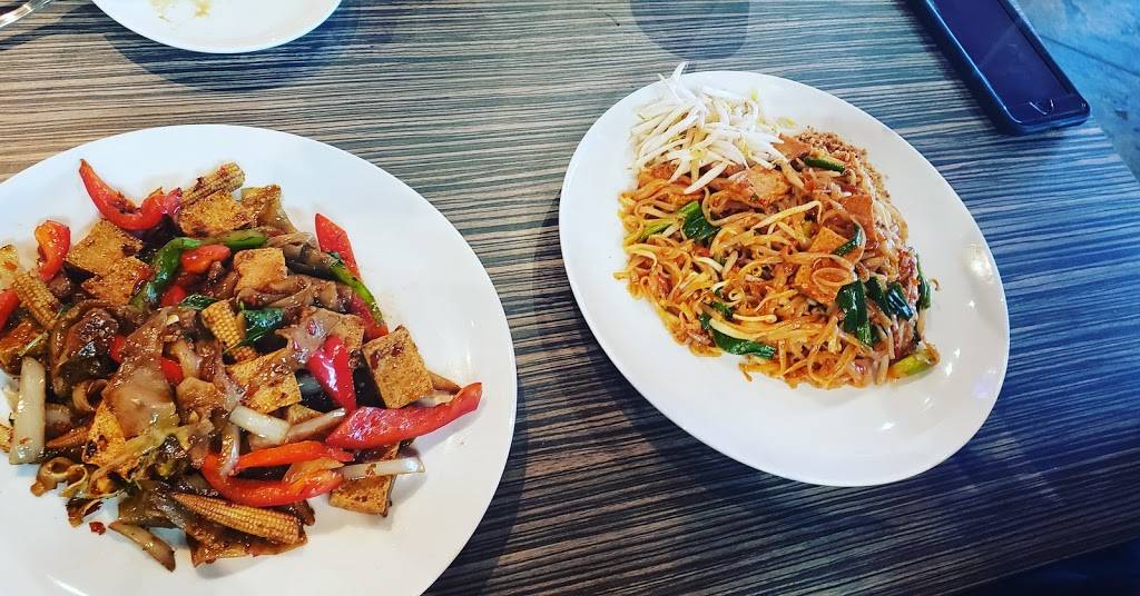 Aroi Thai & Sushi | restaurant | 5943 W Oakland Park Blvd, Lauderhill, FL 33319, USA | 9543147467 OR +1 954-314-7467