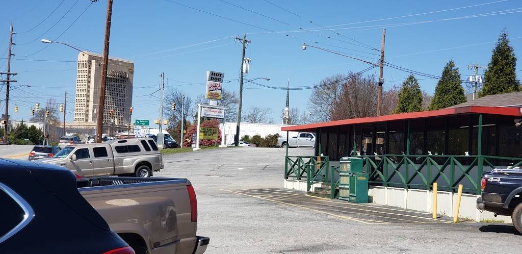 Rickys Drive In | restaurant | 307 Union St, Spartanburg, SC 29306, USA | 8645831037 OR +1 864-583-1037