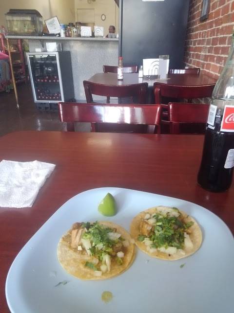 Taqueria Adelena | restaurant | 183 N 1st St, Dixon, CA 95620, USA | 7076938989 OR +1 707-693-8989