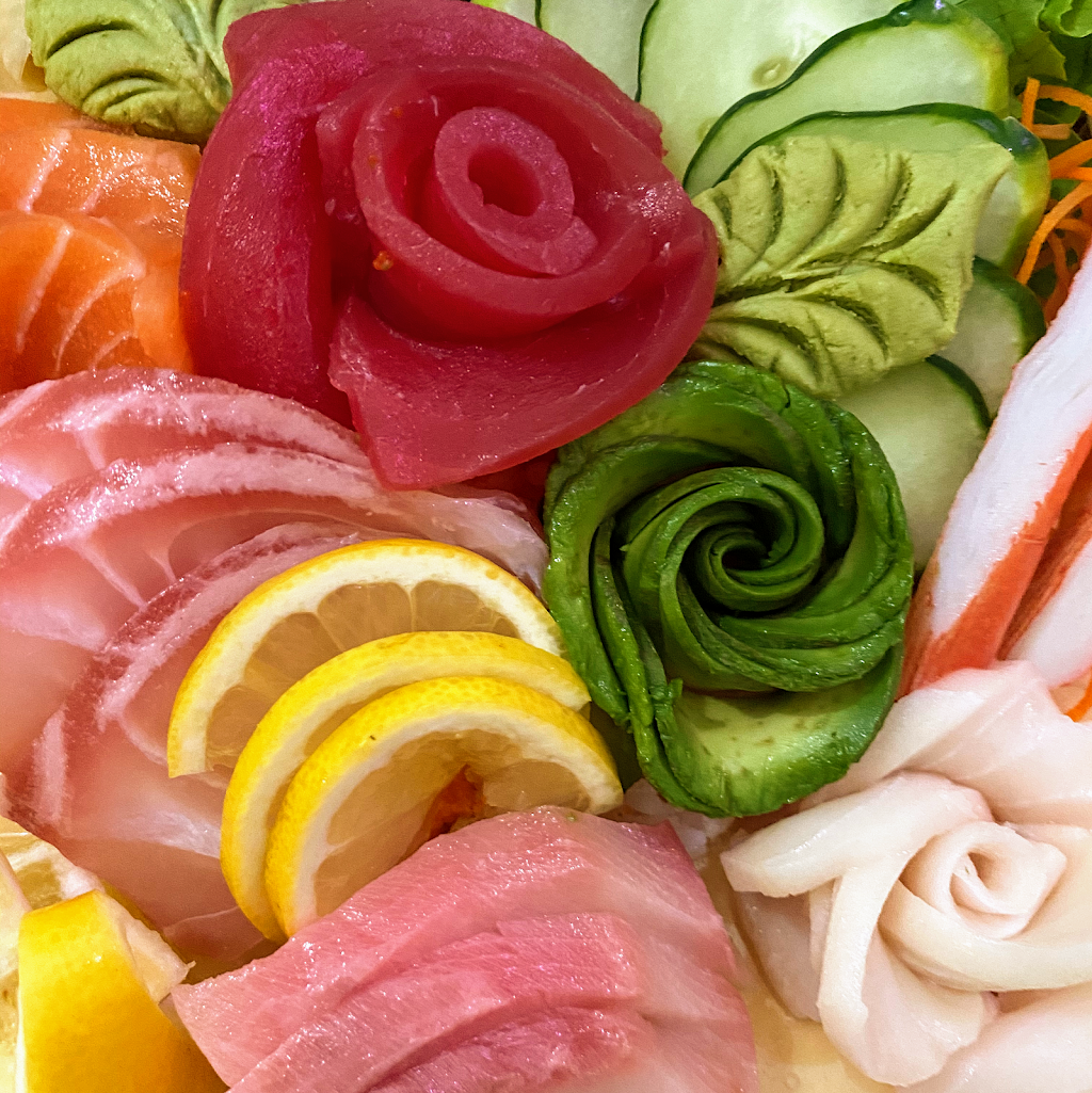 Royal Thai and Sushi | restaurant | 2020 W Pensacola St Space 150, Tallahassee, FL 32304, USA | 8505366483 OR +1 850-536-6483