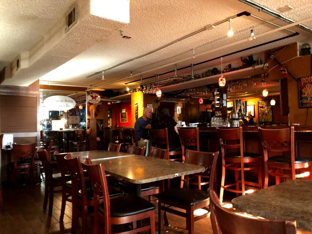 The Frog and Monkey Restaurant & Pub | restaurant | 411 N Donnelly St, Mt Dora, FL 32757, USA | 3523831936 OR +1 352-383-1936