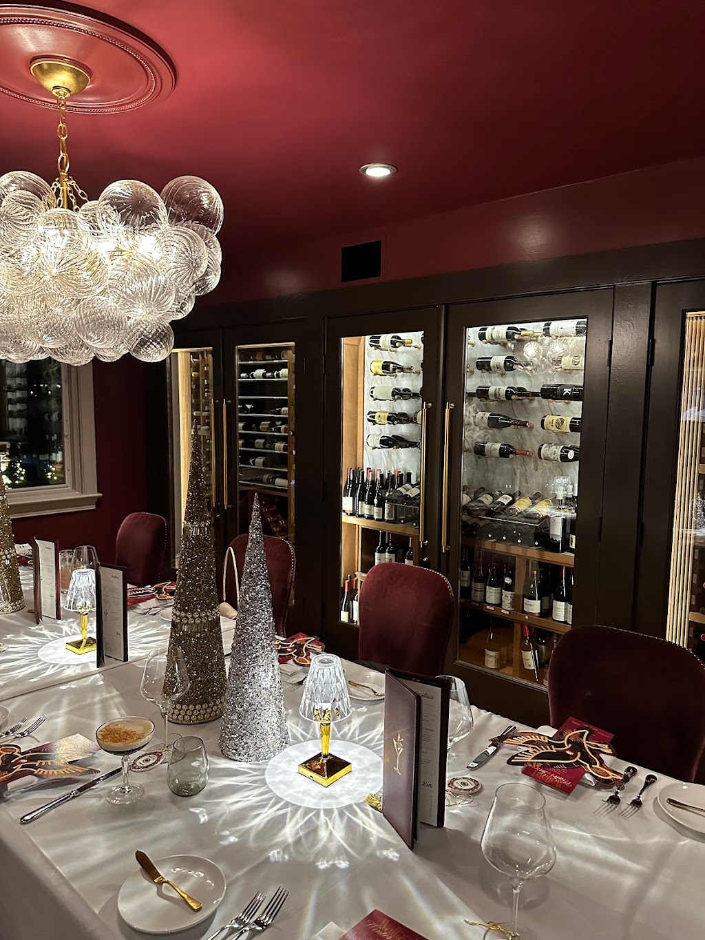 Mallard Restaurant at the Mainland Inn | restaurant | 17 Mainland Rd, Harleysville, PA 19438, USA | 4124280013 OR +1 412-428-0013