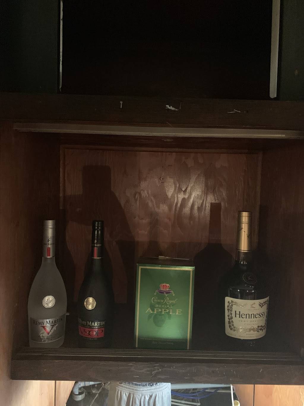 Dreams restaurant & bar | restaurant | 1025 Chestnut St, Wilmington, DE 19805, USA | 3024076578 OR +1 302-407-6578