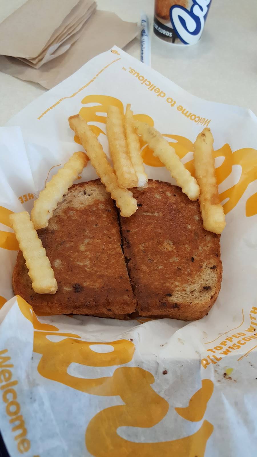 Culvers | restaurant | 2520 Broadway Bluffs Dr, Columbia, MO 65201, USA | 5734425975 OR +1 573-442-5975