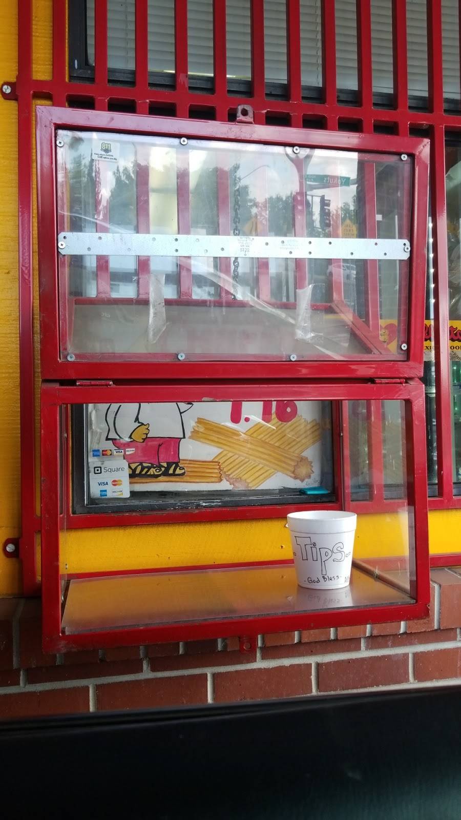 Albertos Mexican Food | restaurant | 24 W Yokuts Ave, Stockton, CA 95207, USA | 2099515858 OR +1 209-951-5858