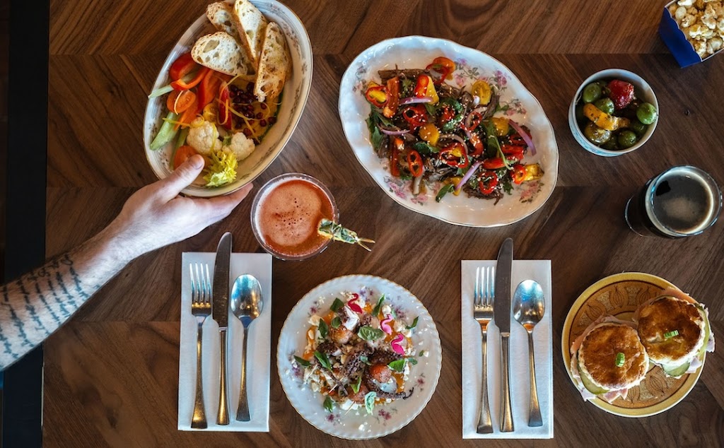 Zunzun | restaurant | 11 E Washington St, Lexington, VA 24450, USA | 5404600600 OR +1 540-460-0600