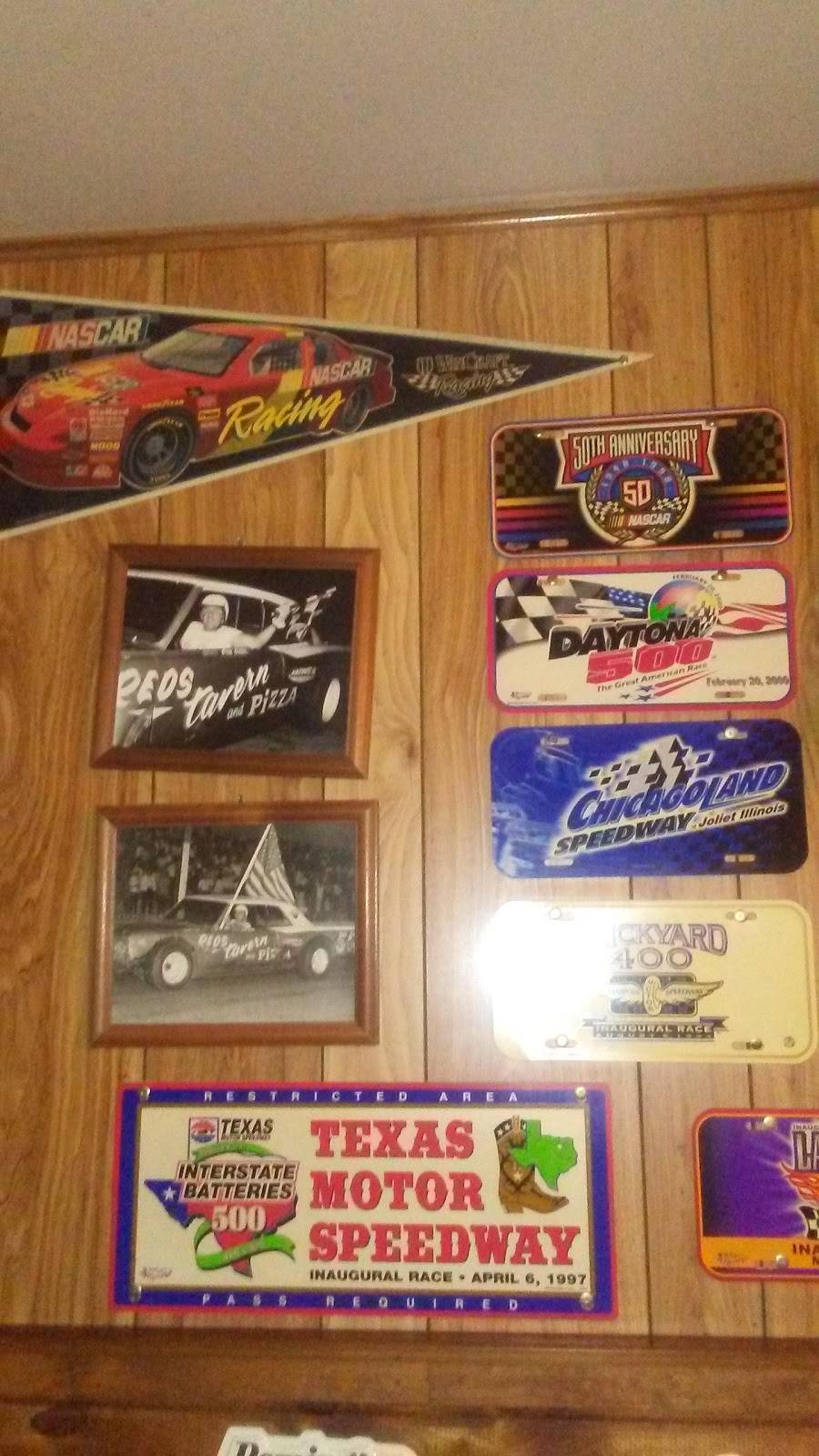 Reds Tavern & Pizzeria | restaurant | 19620 IL-173, Harvard, IL 60033, USA | 8159434951 OR +1 815-943-4951