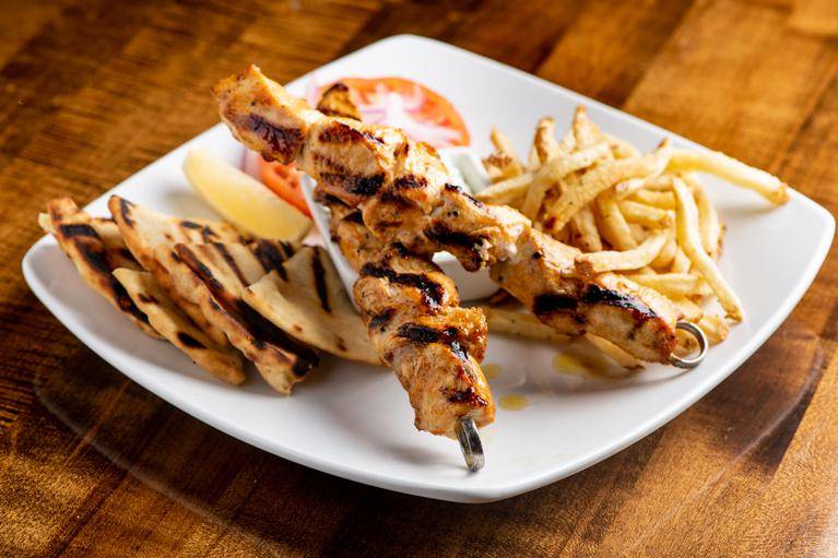 Underhill Brooklyn Greek Eatery | restaurant | 760 Dean St, Brooklyn, NY 11238, USA | 7184843744 OR +1 718-484-3744