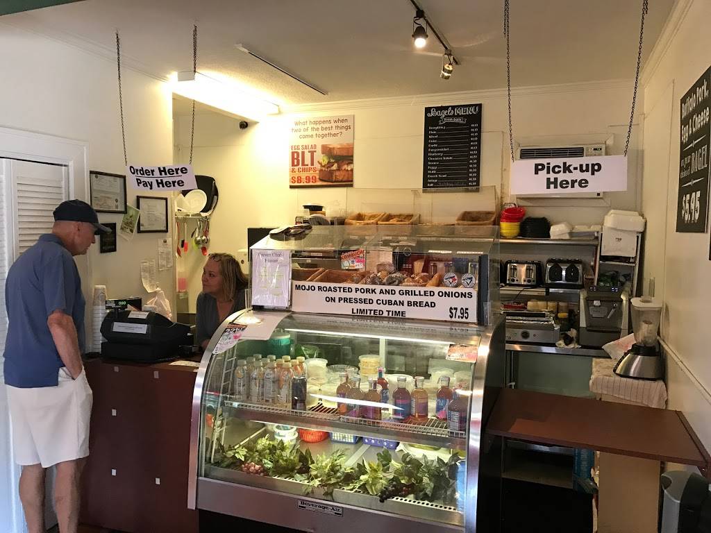 Dunedin Bagels & Deli | bakery | 716 Main St, Dunedin, FL 34698, USA | 7277341829 OR +1 727-734-1829