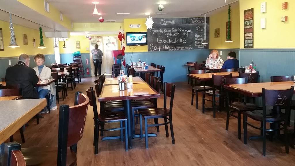 The Golden Eatery | restaurant | 5689 W Fox Rd, Mears, MI 49436, USA | 2318733663 OR +1 231-873-3663