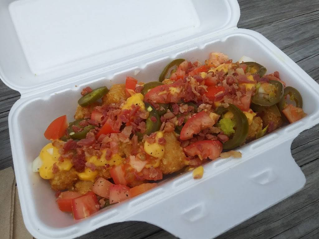 Joses Big Dogs | restaurant | 3028 N High St, Columbus, OH 43202, USA | 6142675515 OR +1 614-267-5515