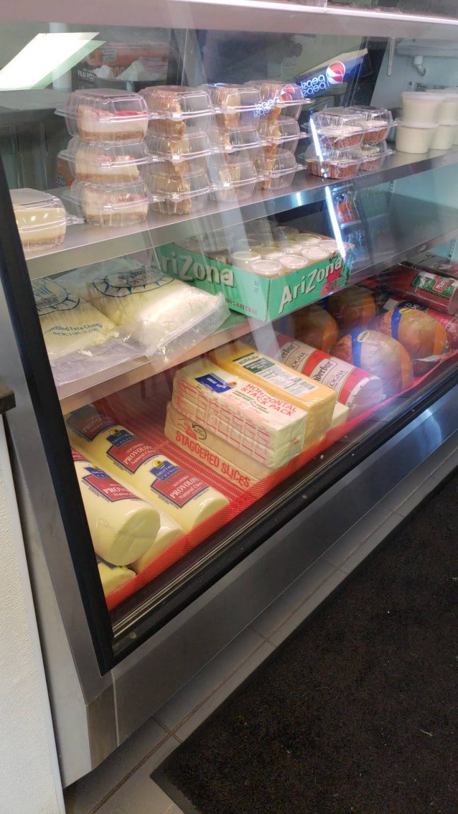 Maybacks Pizzeria | restaurant | 3035 Genesee St #7, Buffalo, NY 14225, USA | 7168933383 OR +1 716-893-3383