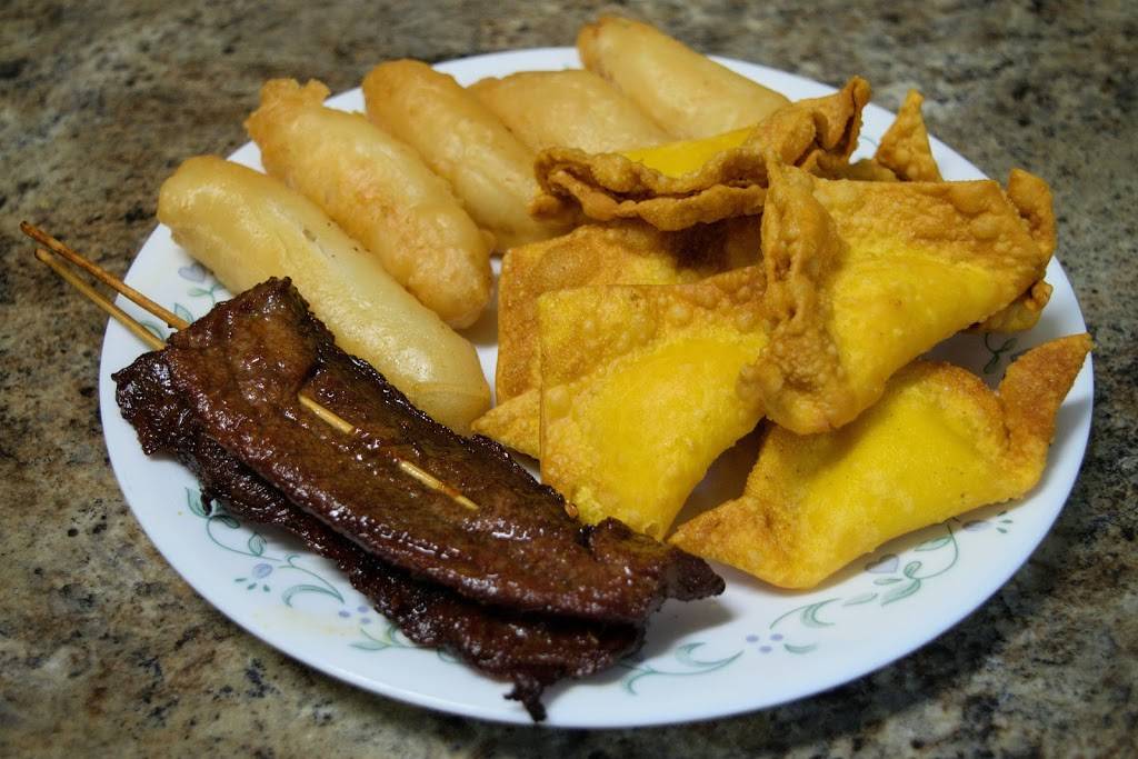 Lee Chens | restaurant | 475 W Broadway, Boston, MA 02127, USA | 6172690061 OR +1 617-269-0061