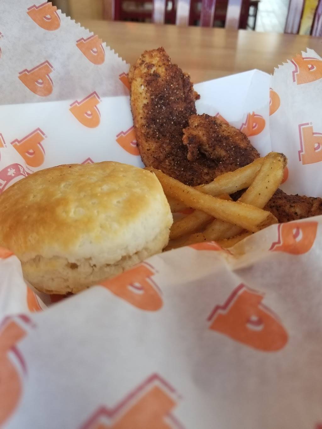 Popeyes Louisiana Kitchen | restaurant | 4427 Fox Valley Center Dr, Aurora, IL 60504, USA | 6308984964 OR +1 630-898-4964