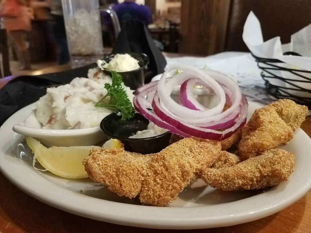 Coltons Steak House & Grill | restaurant | 2114 N Westwood Blvd, Poplar Bluff, MO 63901, USA | 5736863880 OR +1 573-686-3880