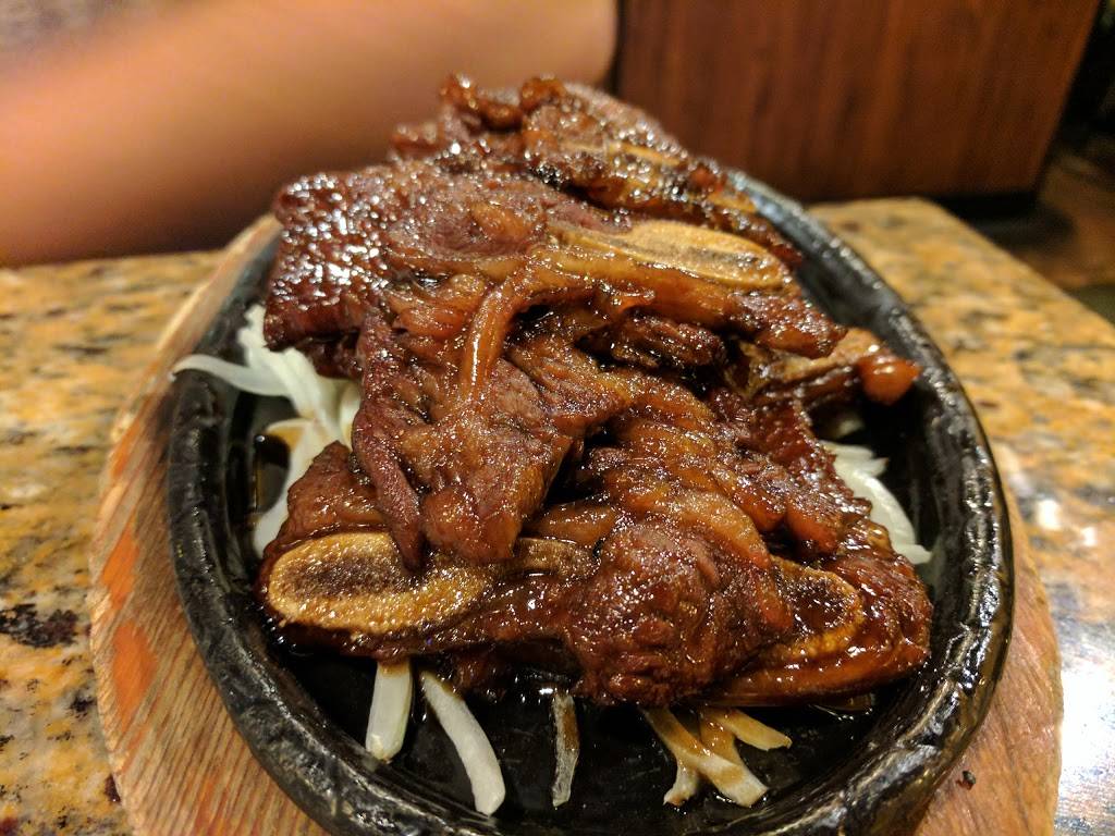 Garlic & Ginger | restaurant | 5847 SW 75th St #109, Gainesville, FL 32608, USA | 3523715911 OR +1 352-371-5911