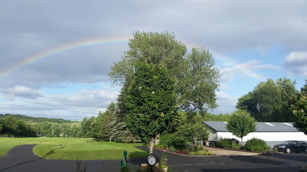 Bunkers @ Tribute Golf Course | restaurant | 1001 Golf Club Rd, Wausau, WI 54403, USA | 7156753663 OR +1 715-675-3663