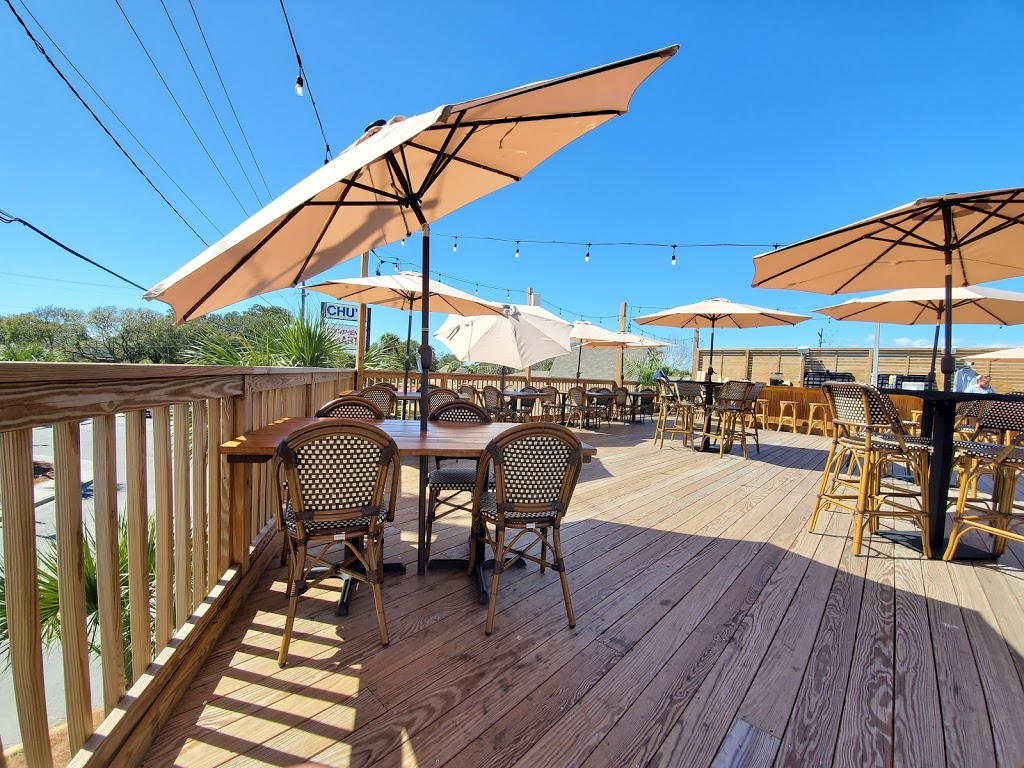 Pier 16 | restaurant | 1601 Inlet Ave, Tybee Island, GA 31328, USA | 9124724326 OR +1 912-472-4326