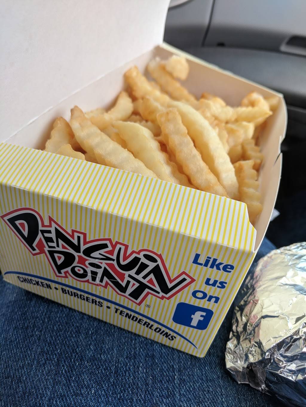 Penguin Point | restaurant | 705 W 7th St, Auburn, IN 46706, USA | 2609253112 OR +1 260-925-3112