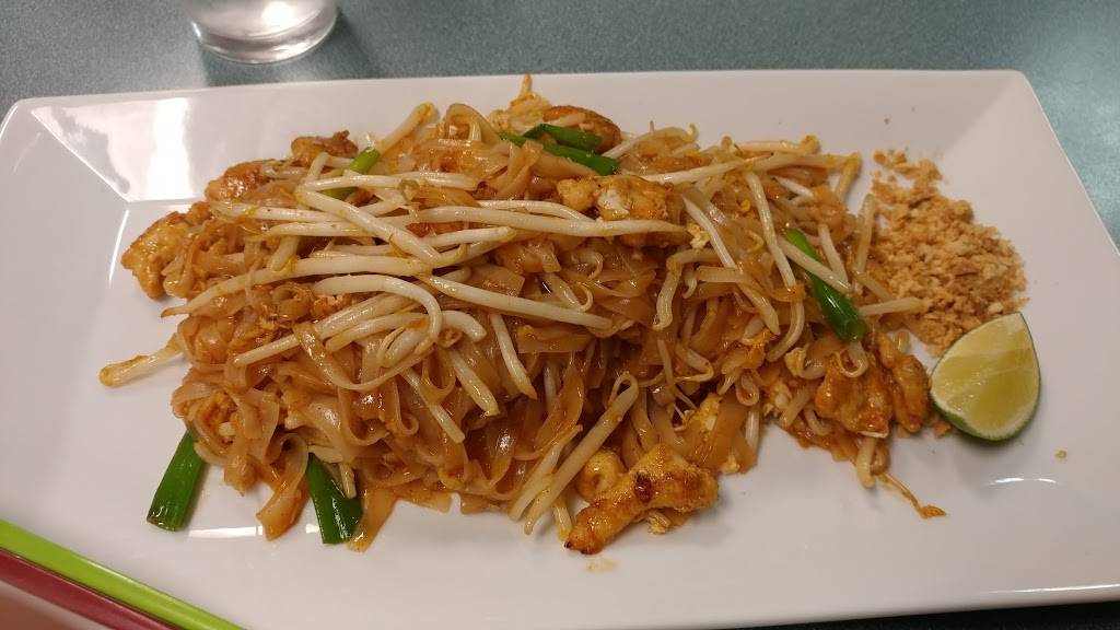 Chalerm Thai Restaurant | restaurant | 2715 Row River Rd, Cottage Grove, OR 97424, USA | 5419428851 OR +1 541-942-8851