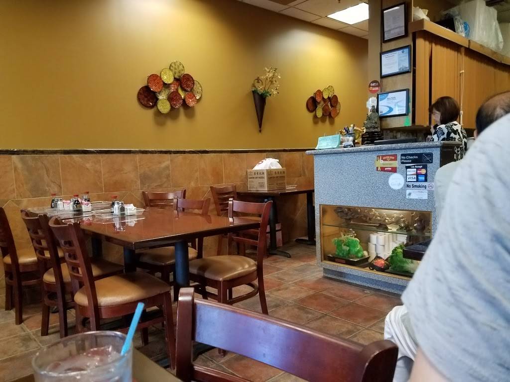 Changs Chinese Restaurant | restaurant | 16100 Kensington Dr #200, Sugar Land, TX 77479, USA | 2813250176 OR +1 281-325-0176