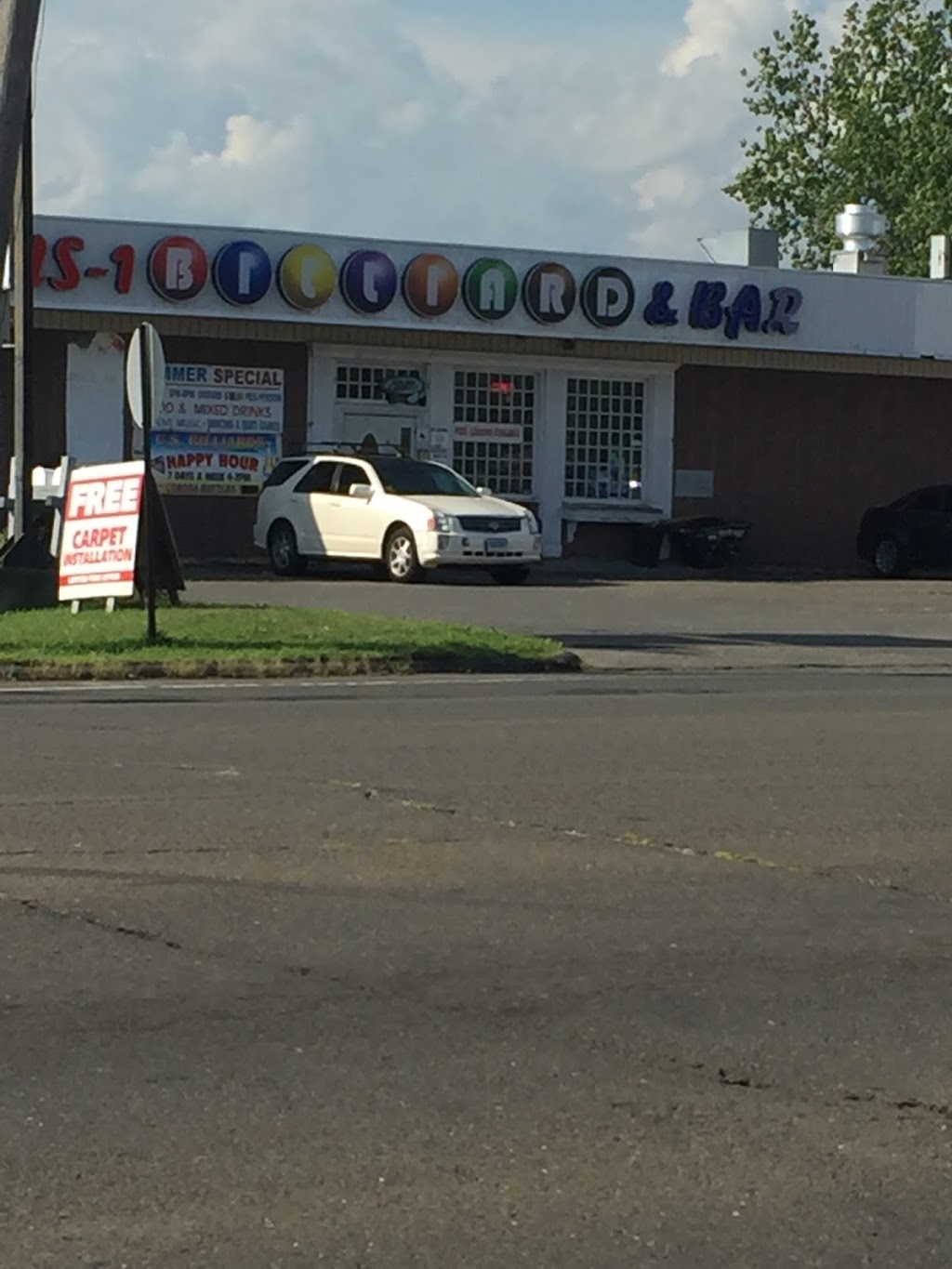 US 1 Billiards & Bar | restaurant | 1167 Boston Post Rd, West Haven, CT 06516, USA | 2038481212 OR +1 203-848-1212