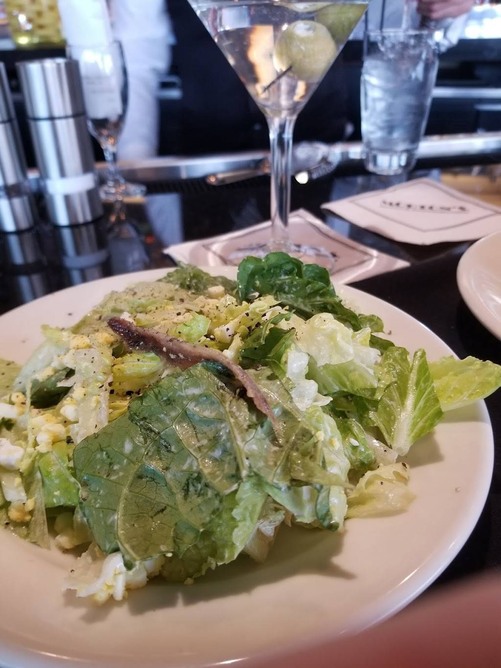 Mortons The Steakhouse | restaurant | 888 W Big Beaver Rd Ste 111, Troy, MI 48084, USA | 2484049845 OR +1 248-404-9845