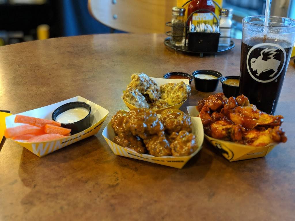 Buffalo Wild Wings | restaurant | 968 W 5th Ave, Columbus, OH 43212, USA | 6142989464 OR +1 614-298-9464