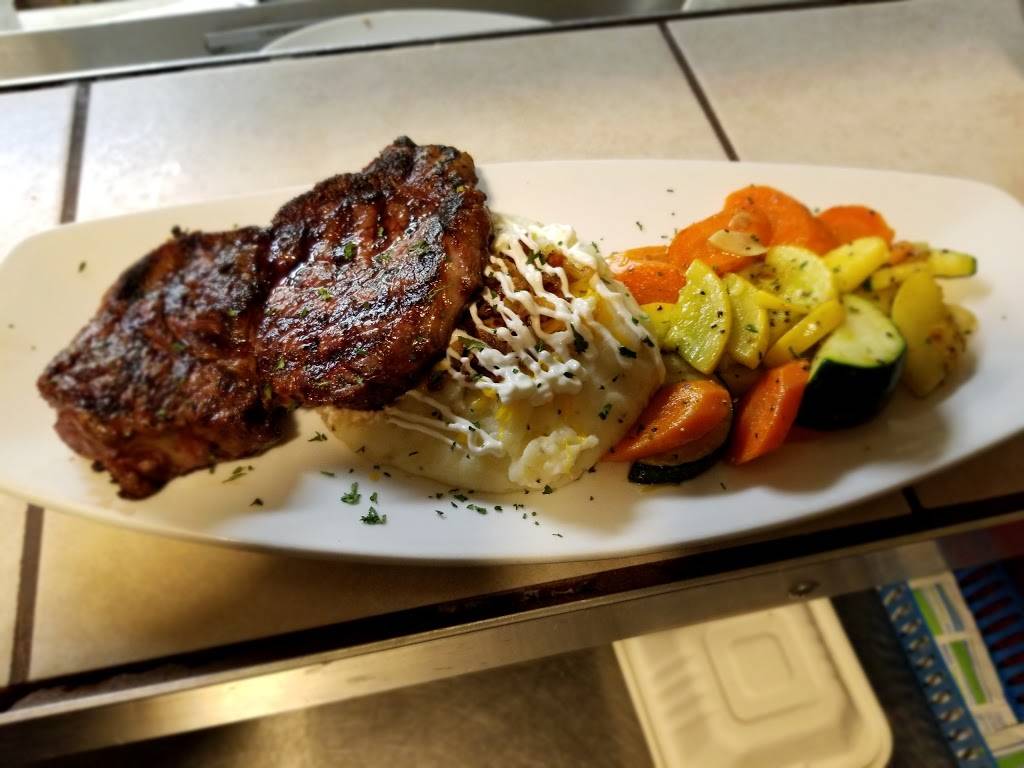 The Station Tap House Bar and Grill | restaurant | 41 W Ramsey St, Banning, CA 92220, USA | 9518499119 OR +1 951-849-9119