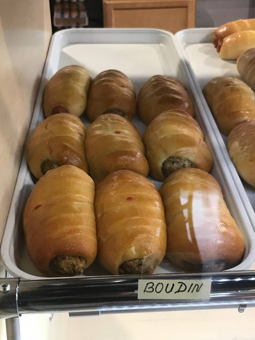 Honeys Donuts, Coffee & More | restaurant | 4300 Moss St, Lafayette, LA 70507, USA | 3375344783 OR +1 337-534-4783