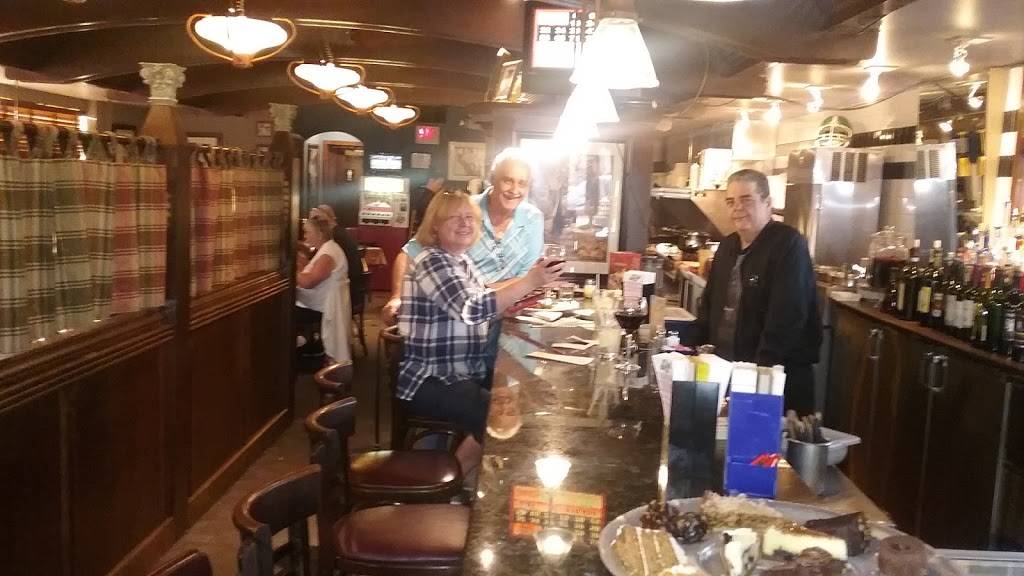 Vics Casual Dining | restaurant | 13499 Dix Toledo Rd, Southgate, MI 48195, USA | 7342465900 OR +1 734-246-5900