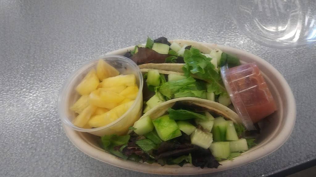 Peace. Love. & Eatz Smoothie Bar | restaurant | 324 E Belt Line Rd #205, DeSoto, TX 75115, USA | 4695677009 OR +1 469-567-7009