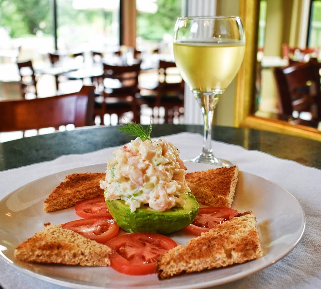 Lake Barrington Shores Country Club Restaurant | restaurant | 40 Shoreline Rd, Lake Barrington, IL 60010, USA | 8473824240 OR +1 847-382-4240