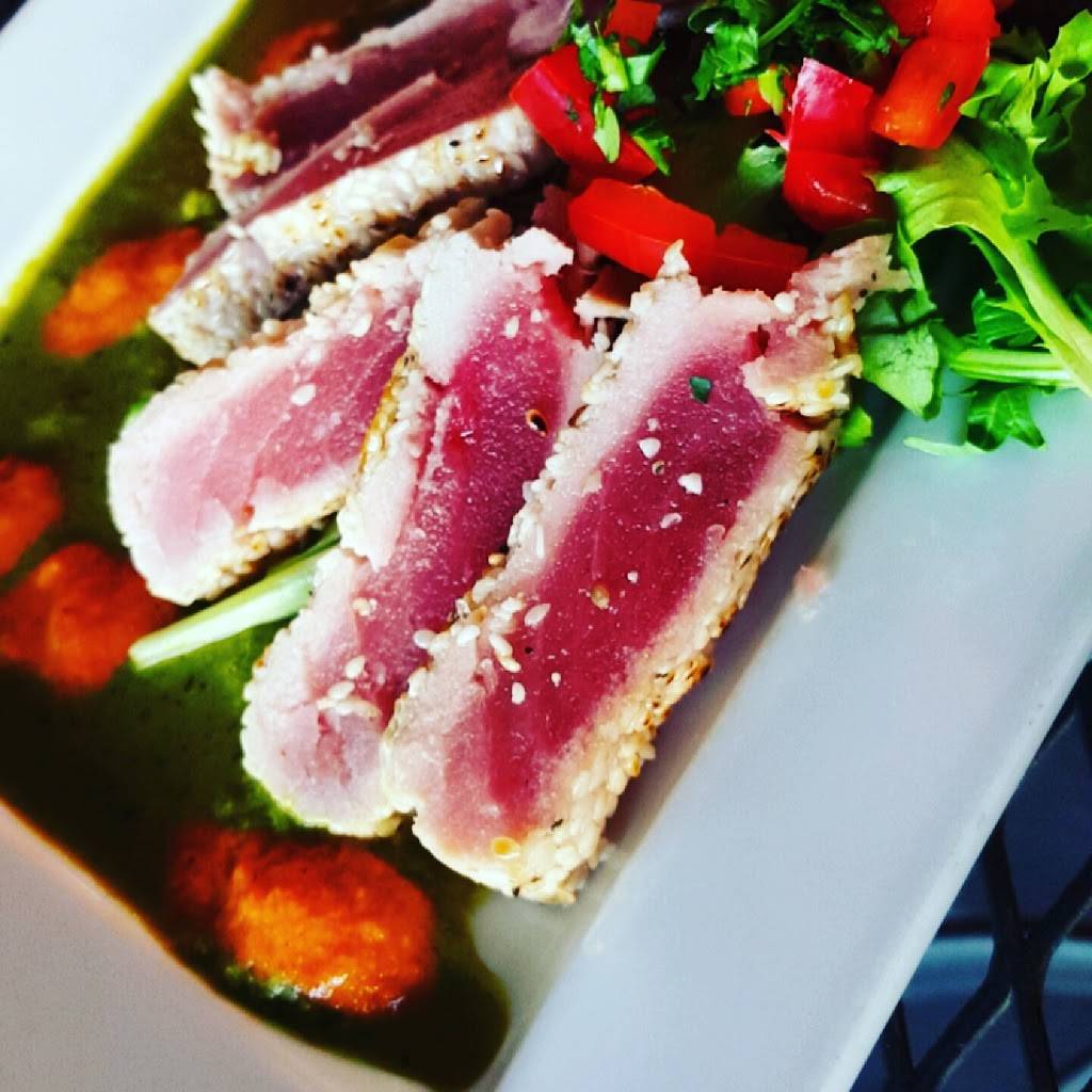 The Jazz Kitchen | restaurant | 5377 N College Ave, Indianapolis, IN 46220, USA | 3172534900 OR +1 317-253-4900