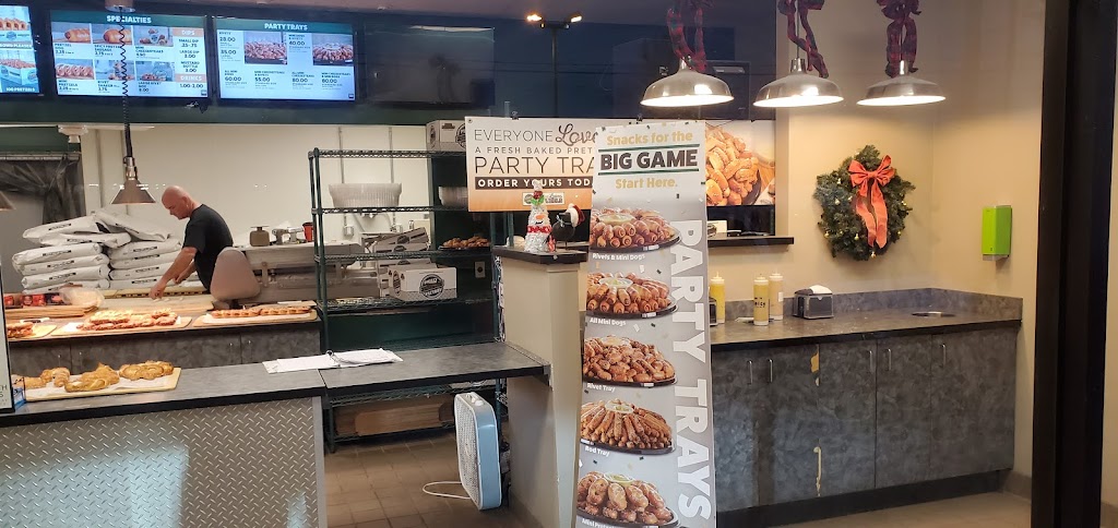 Philly Pretzel Factory | bakery | 1749 Street Rd, Bensalem, PA 19020, USA | 2152454445 OR +1 215-245-4445