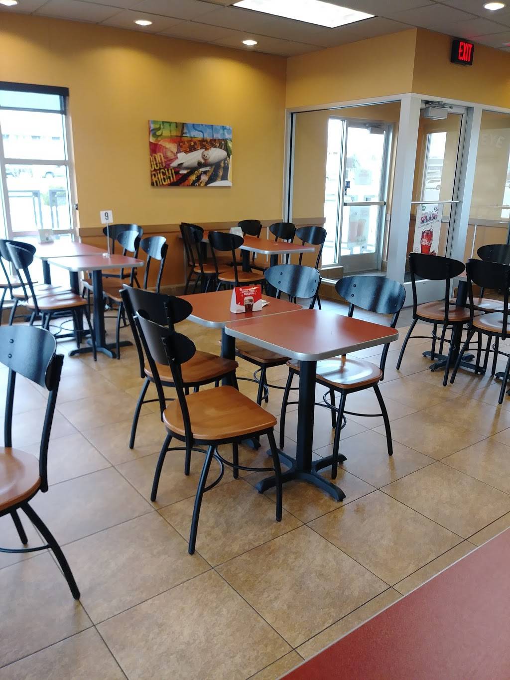 Jack in the Box | restaurant | 5613 West 38th Street, Indianapolis, IN 46254, USA | 3172915703 OR +1 317-291-5703